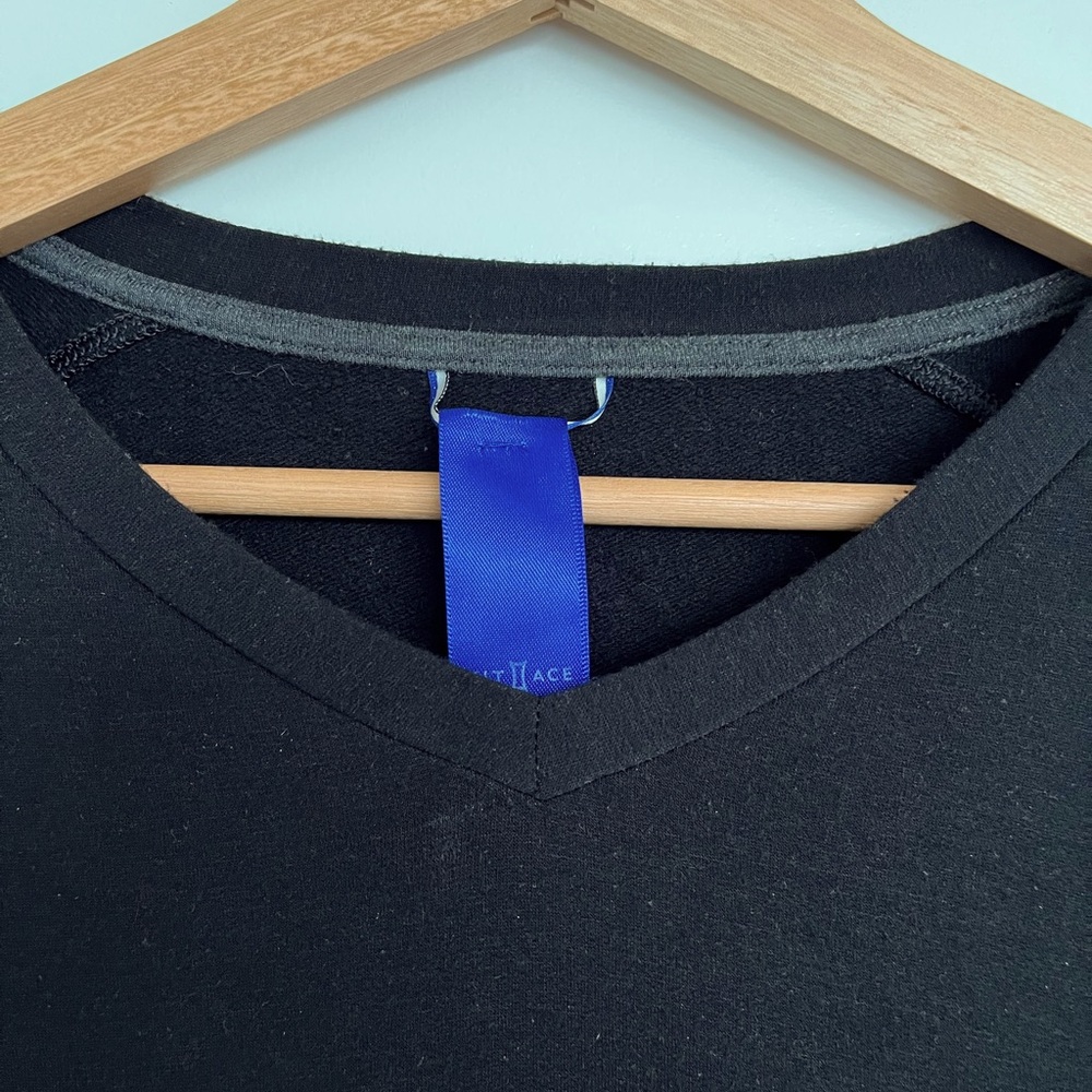 Men’s Kit and Ace Cashmere/Cotton V-neck Long Sleeve